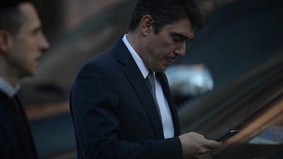 Javier Iguacel busca contener las subas de los combustibles