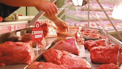 Un nuevo escenario económico y social condicionará la actividad de ganados y carnes, por Daniel Urcía 