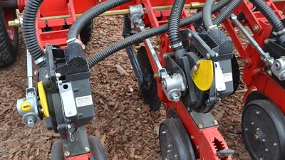 Siembra Neumática equipó a la megasembradora de Dolbi