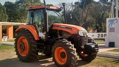 Zanello busca más concesionarios para sus tractores YTO