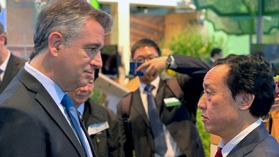 Etchevehere participa del Foro Global para la Alimentación y la Agricultura, en Berlín