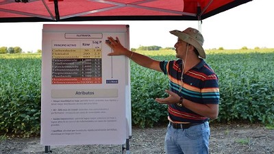 Rubric Max ahora es garantía de protección para la Soja