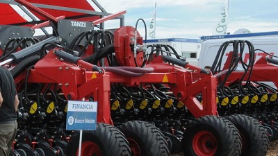 El Banco Nación estudia créditos “blandos” para la maquinaria