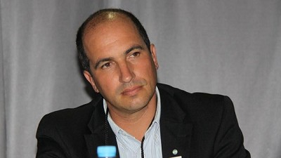 Pedro Vigneau, se suma al gobierno nacional