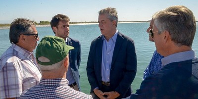 Etchevehere participó de la inauguración de dos obras de riego en Mendoza