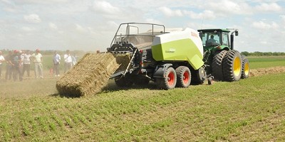 Córdoba se afianza como un polo exportador de alfalfa