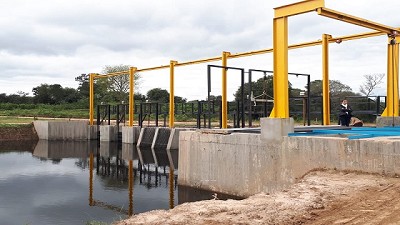 El Banco de Desarrollo de América Latina visitó en Chaco una obra de riego ejecutada por Agroindustria