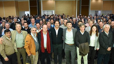 Olavarría: Con 30 municipios presentes y más de 400 personas se desarrolló el AGRO2023