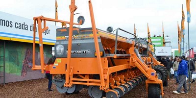 Agrometal renovó la sembradora TX Mega para la campaña 2019/20