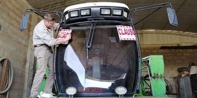 Laboulaye: clausuran máquina aplicadora de agroquímicos