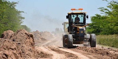 Comenzaron los trabajos de reparación de caminos rurales en Brandsen