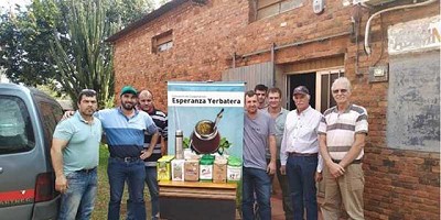 Yerba de la Agricultura Familiar en el Compre Público