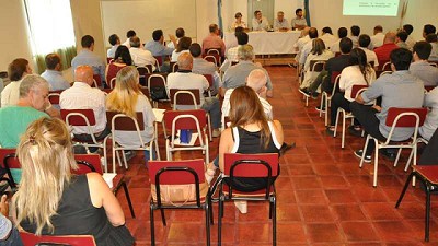 Diálogo y consenso ejes del tercer encuentro regional con intendentes