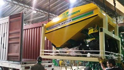 Pierobón envió la sembradora Turbo Planter a Bulgaria
