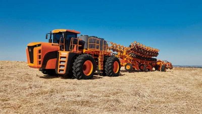 Jacto sacudió el tablero mundial con una sembradora autopropulsada