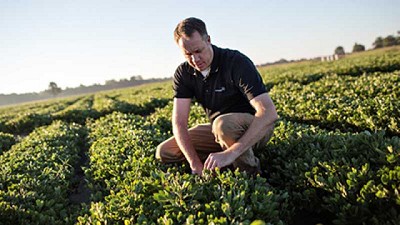 Nitragin y Expel exhibieron novedades tecnológicas en la 35° Jornada Nacional del Maní