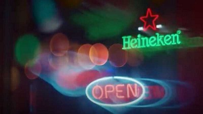 Campaña de marca de cerveza internacional alienta el regreso a los bares bajo la nueva normalidad