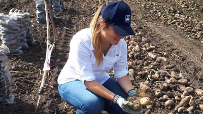 Yara realizó la presentación de 