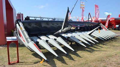 Maizco permite manejar el maíz desalineado con el cabezal SGS Rowfree