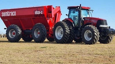 Semtraco lanzó una línea de tolvas autodescargables con marca propia