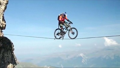 Un camino de ida, sin mirar atrás; por Ricardo Bindi