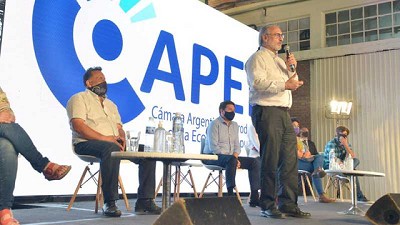 Basterra participó de la presentación de la Cámara Argentina de Productores de la Economía Popular (CAPEP)