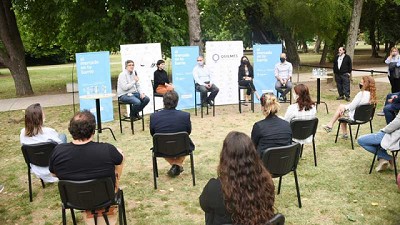 El ministro Rodríguez participó junto a Basterra del relanzamiento de 