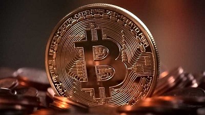 El Bitcoin subió por quinta rueda seguida y operó cerca de los USD 58.000