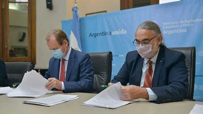 Basterra y Bordet firmaron convenios por más de $80 millones para fortalecer la producción agropecuaria en Entre Ríos