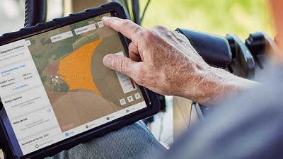 Valtra y Challenger se suben a FieldView