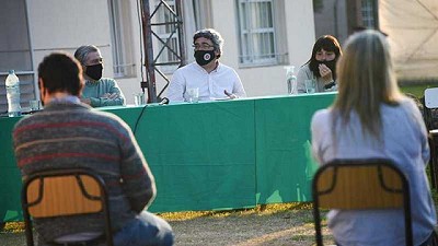 Rodríguez se reunió con representantes de entidades agropecuarias y productores de Rojas