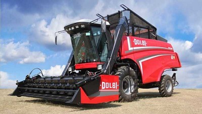 Se exportó la primera cosechadora de algodón autopropulsada a Sudán