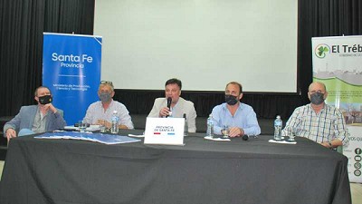 Apoyo del Ministerio de Agricultura a productores lecheros de Santa Fe