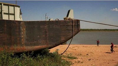 3 problemas inesperados que está generando en Sudamérica la histórica sequía del río Paraná