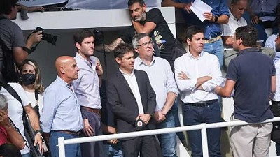 Kicillof y Rodríguez participaron junto a productores de la Fiesta Nacional del Ternero en Ayacucho