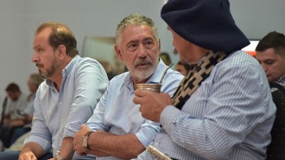 Romero en Expoagro junto a productores ganaderos: 