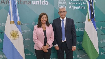 Agricultura trabaja junto al Gobierno de Río Negro para brindar soluciones al sector frutihortícola afectado por el conflicto bélico