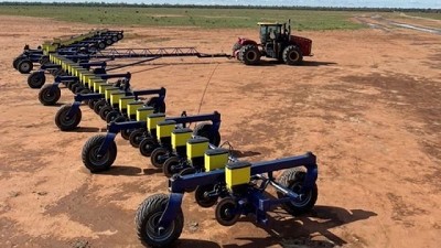 La increíble sembradora australiana de 61 metros de ancho