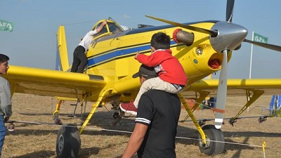La aviación agrícola demostró todo su potencial en Agronea 2022