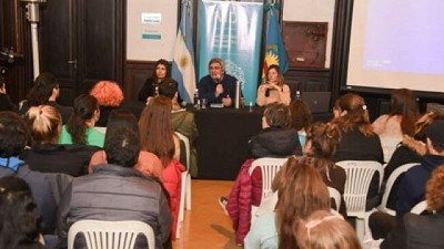 El ministro Javier Rodríguez anunció nuevo financiamiento para pequeñas unidades productivas de alimentos bonaerenses