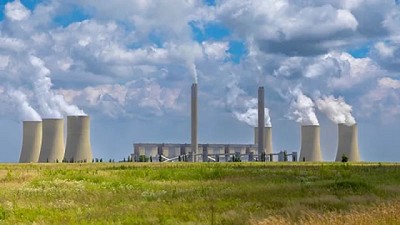 El mundo quema carbón para mantener las luces encendidas y las vacas ni mu...