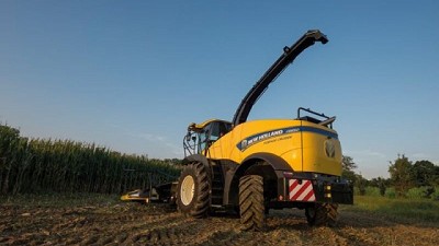 New Holland junto a los contratistas forrajeros