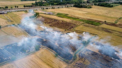 La quema de rastrojos y la actividad microbiana del suelo