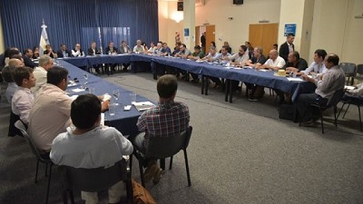 Bahillo encabezó la Mesa del Tabaco junto a pequeños productores y cooperativistas del sector