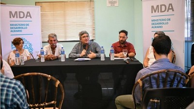 El ministro Javier Rodríguez destacó la conformación de 81 cooperativas agropecuarias en la Provincia a partir del programa de Incubadoras