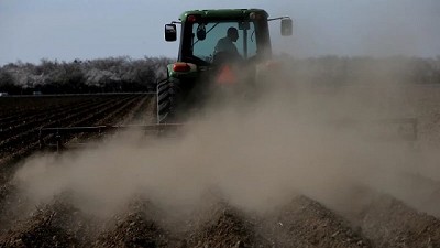 Servicios agropecuarios ajustaron un 3,47% al alza