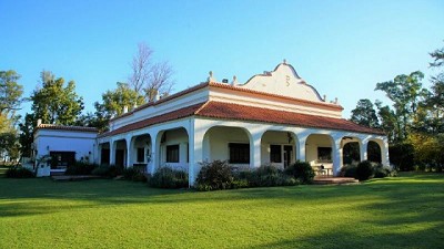Estancia La Blanca (en Monte Maíz): una casa de té y hospedaje, sí, pero mucho más que eso (yoga y turismo rural)