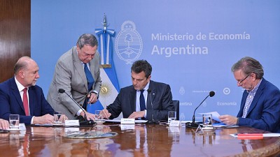 Massa y Perotti anunciaron el Programa Impulso Tambero 2 a días de las elecciones en Santa Fe