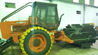 Zanello lanza un rolo autopropulsado desarrollado con el INTA