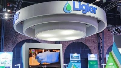 Grupo Bee presentó dos revolucionarias novedades en el Congreso de Aapresid